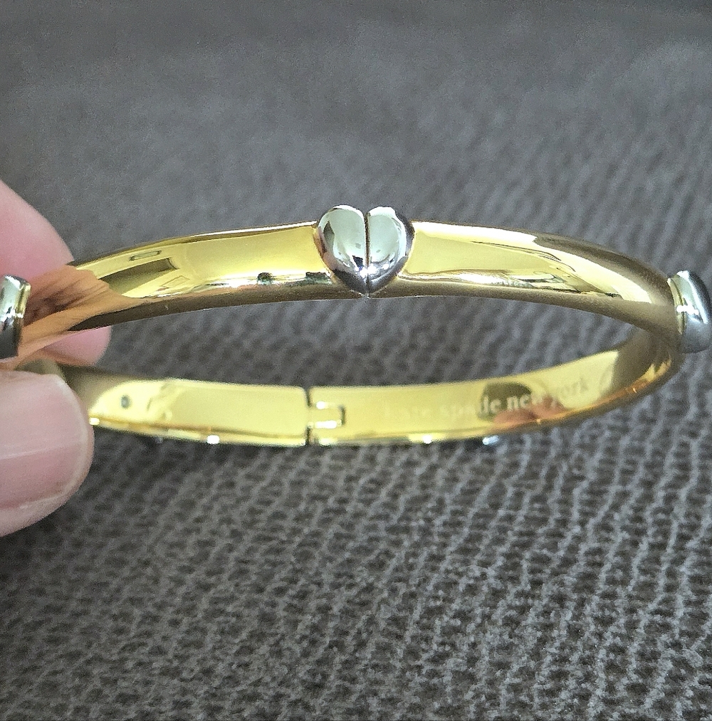Kate Spade Gold💛 "Heartful" Hinged Bracelet - NWT - Picture 8 of 16